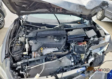 2016 Nissan Altima 2.5 from USA, damaged, VIN 1N4AL3AP3GN392550